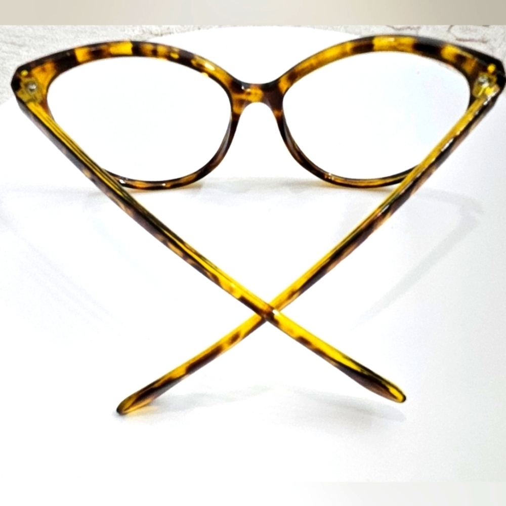 🌟NEW Vintage Clear Lens Women's Tortoise and Red Cat Eye Oversized Glasses🌟 - Picture 5 of 10